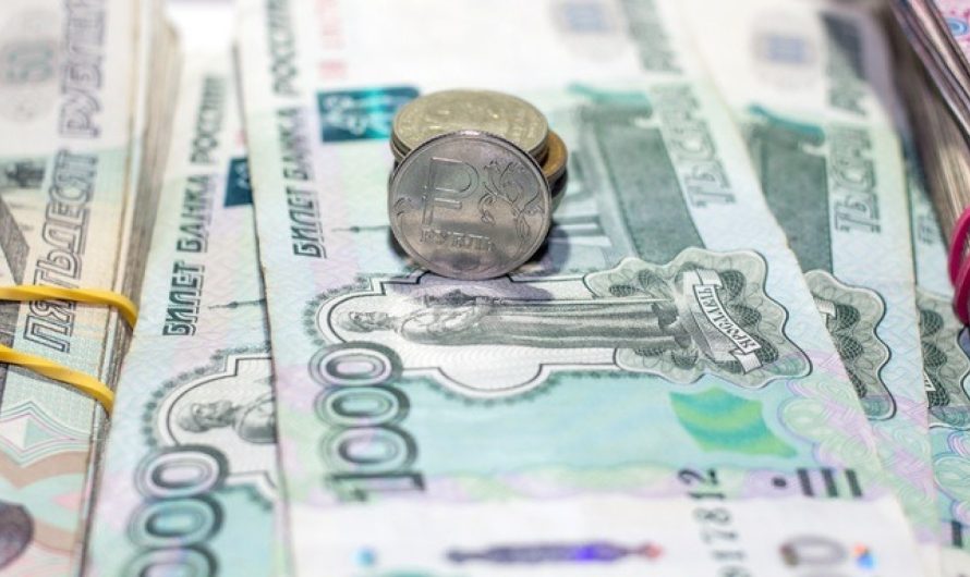 Россиян предупредили о невыгодных депозитах, банки снизят проценты по вкладам. Главное за день